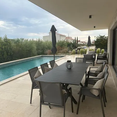 Villa Mila